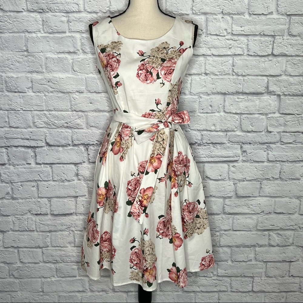 50s Style A-line Floral Dress